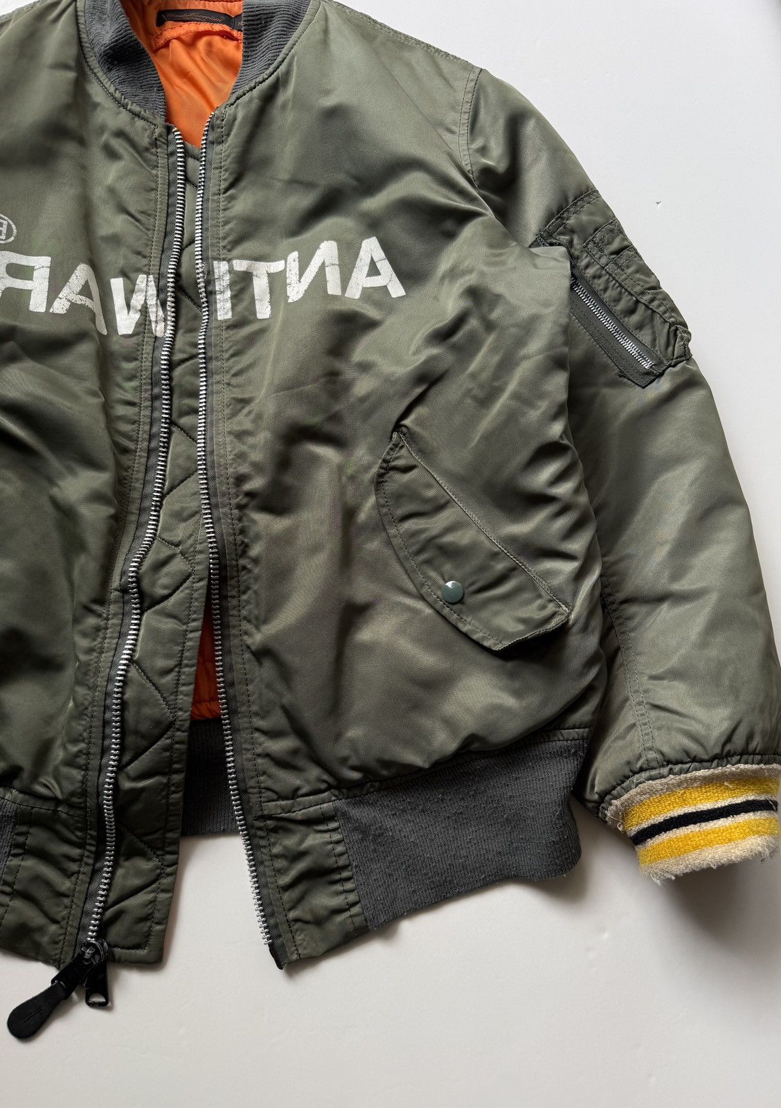 Undercover Undercover aw03’ “AntiWar” bomber jacket Size US L / EU 52-54 / 3 - 5 Thumbnail