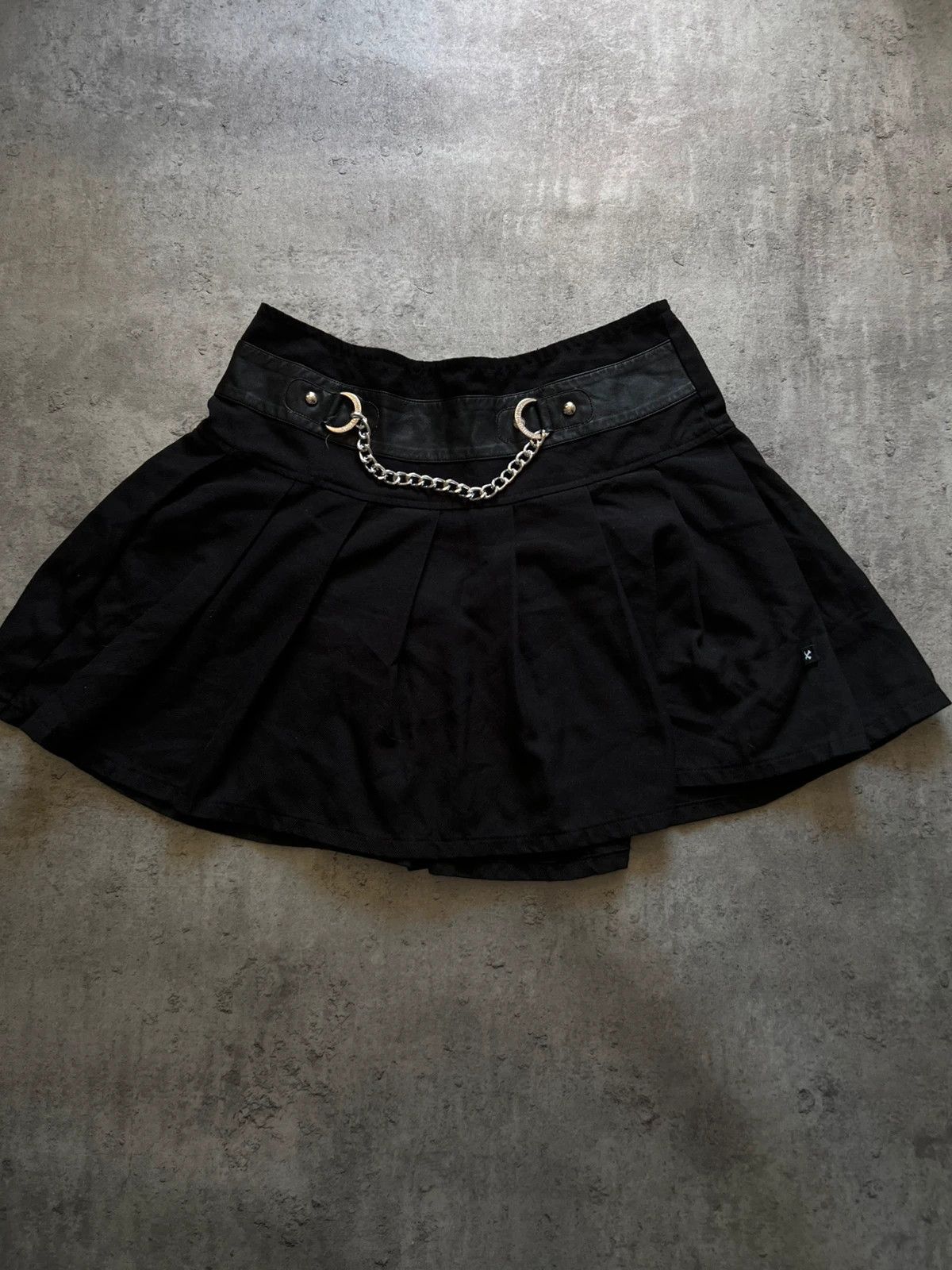 Vintage Royal Bones By Tripp Chain Pleated avant garde goth Skirt Size 34" / US 12 / IT 48 - 1 Thumbnail