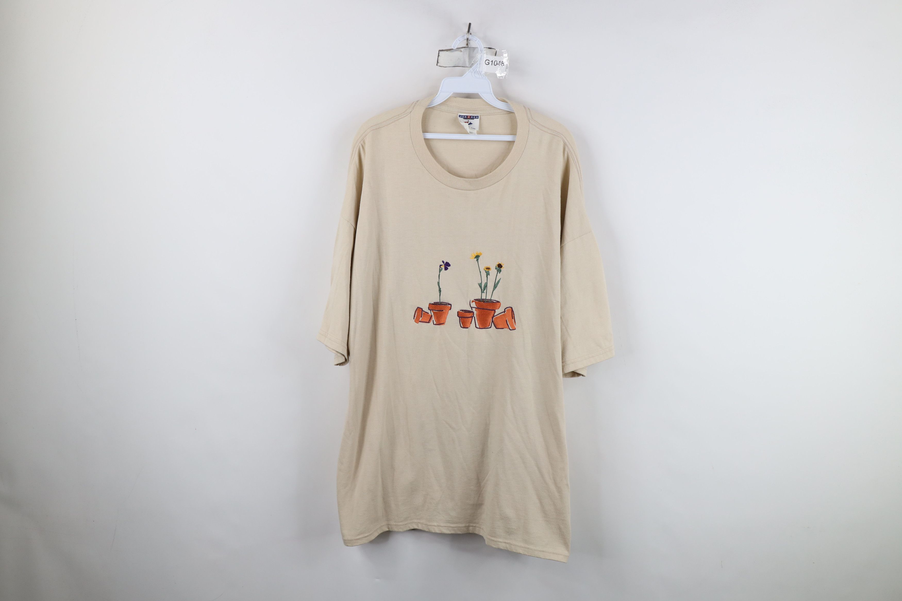 Vintage Vintage 90s Streetwear Garden Flower Pot Sunflower T-Shirt Size XXL / US 16-18 / IT 52-54 - 1 Thumbnail