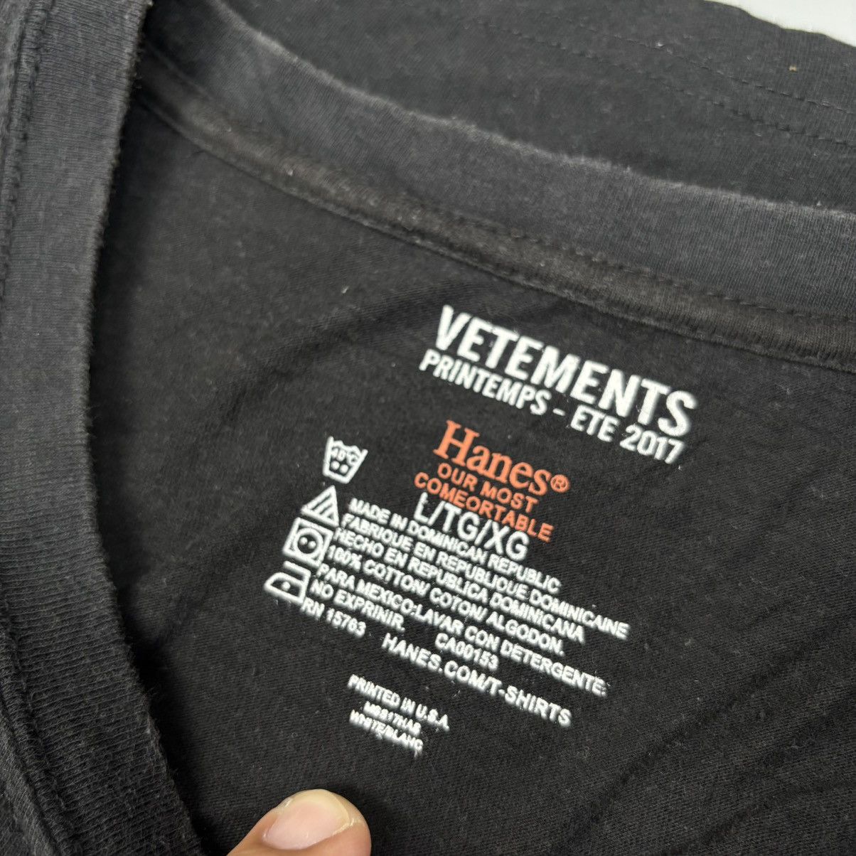 Hanes × Vetements Vetements Hanes 2017 "T-Shirt Definition" Tee in black Size US L / EU 52-54 / 3 - 3 Thumbnail