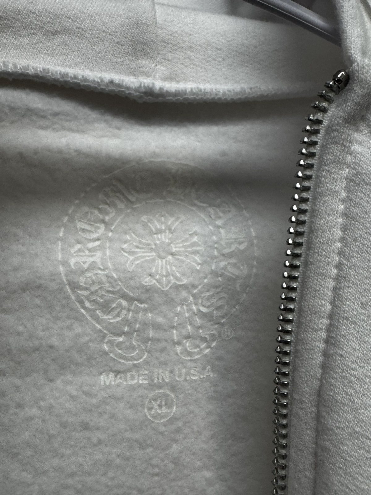 Chrome Hearts Chrome Hearts Vertical Logo Zip Up Sweatshirt size XL Size US XL / EU 56 / 4 - 7 Thumbnail