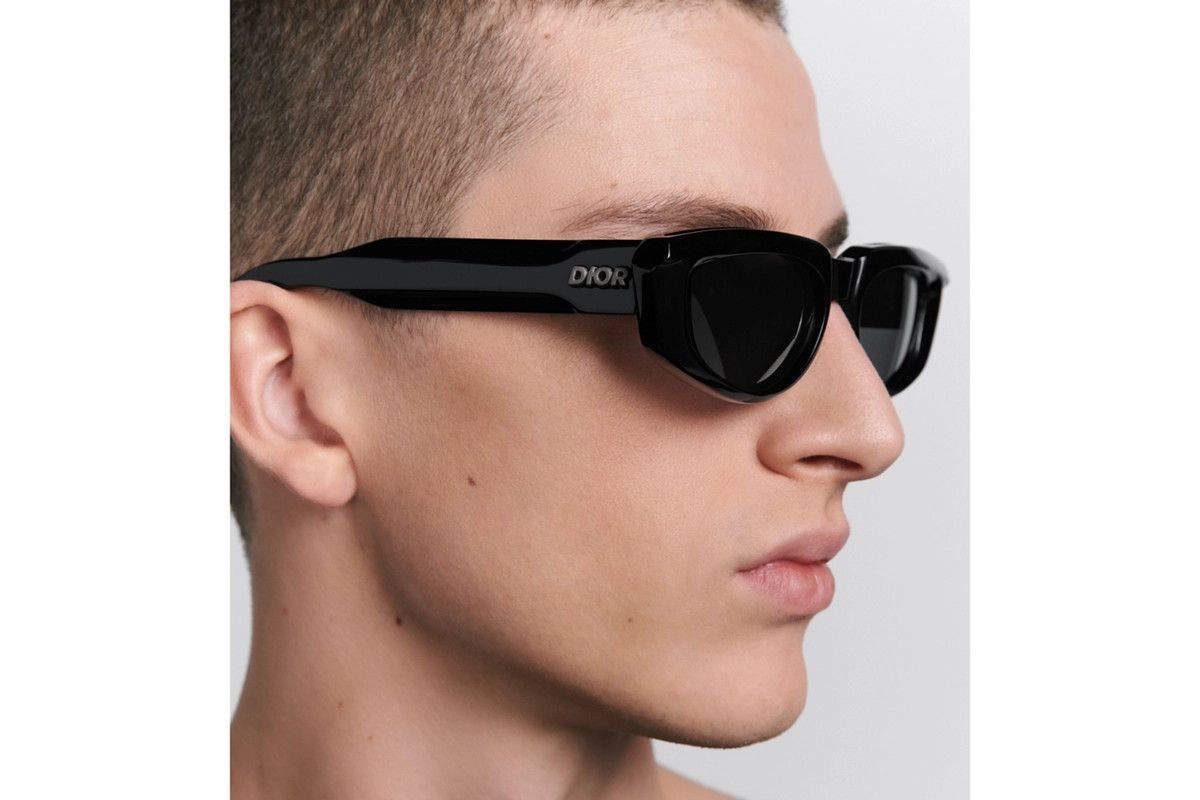 Dior o1bcso1str0126 Size: OS/Diorxplorer S3I in Black Size ONE SIZE - 6 Thumbnail