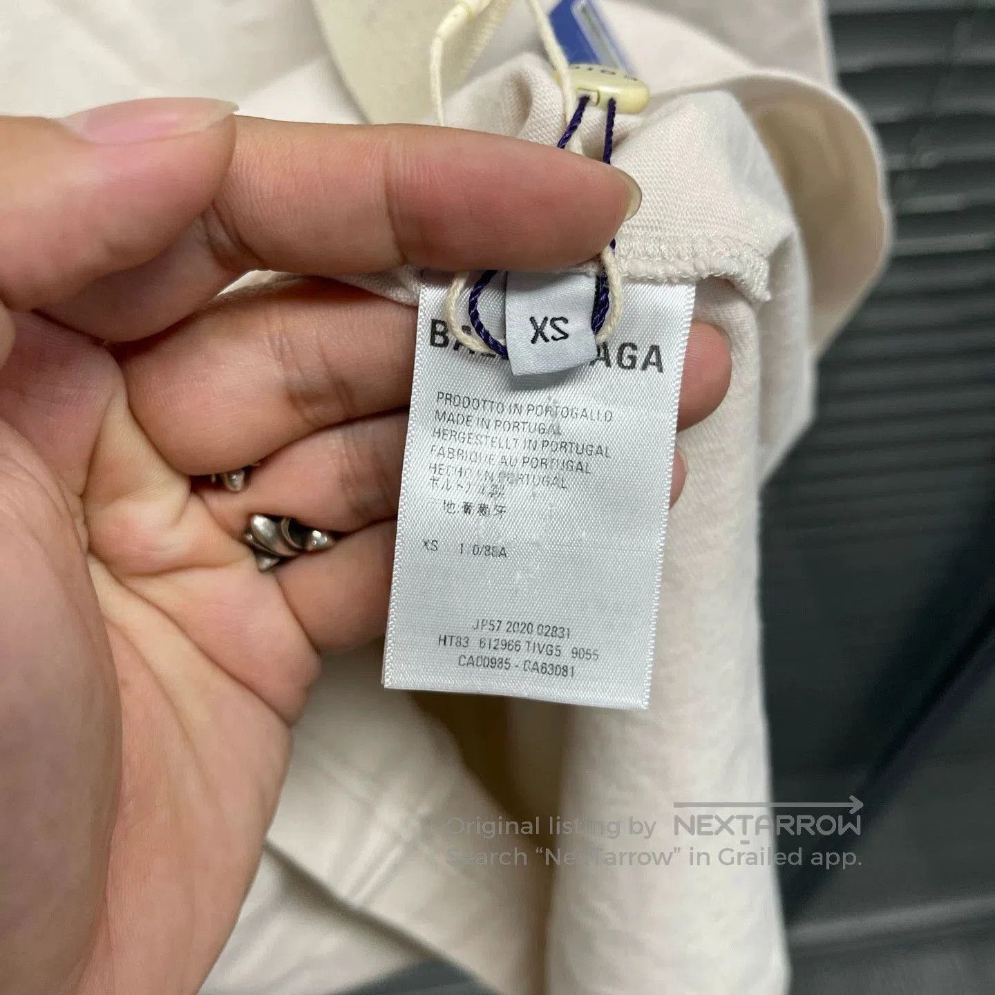 Balenciaga Beige Short-Sleeve Oversized T-Shirt XS. Size US XS / EU 42 / 0 - 6 Thumbnail