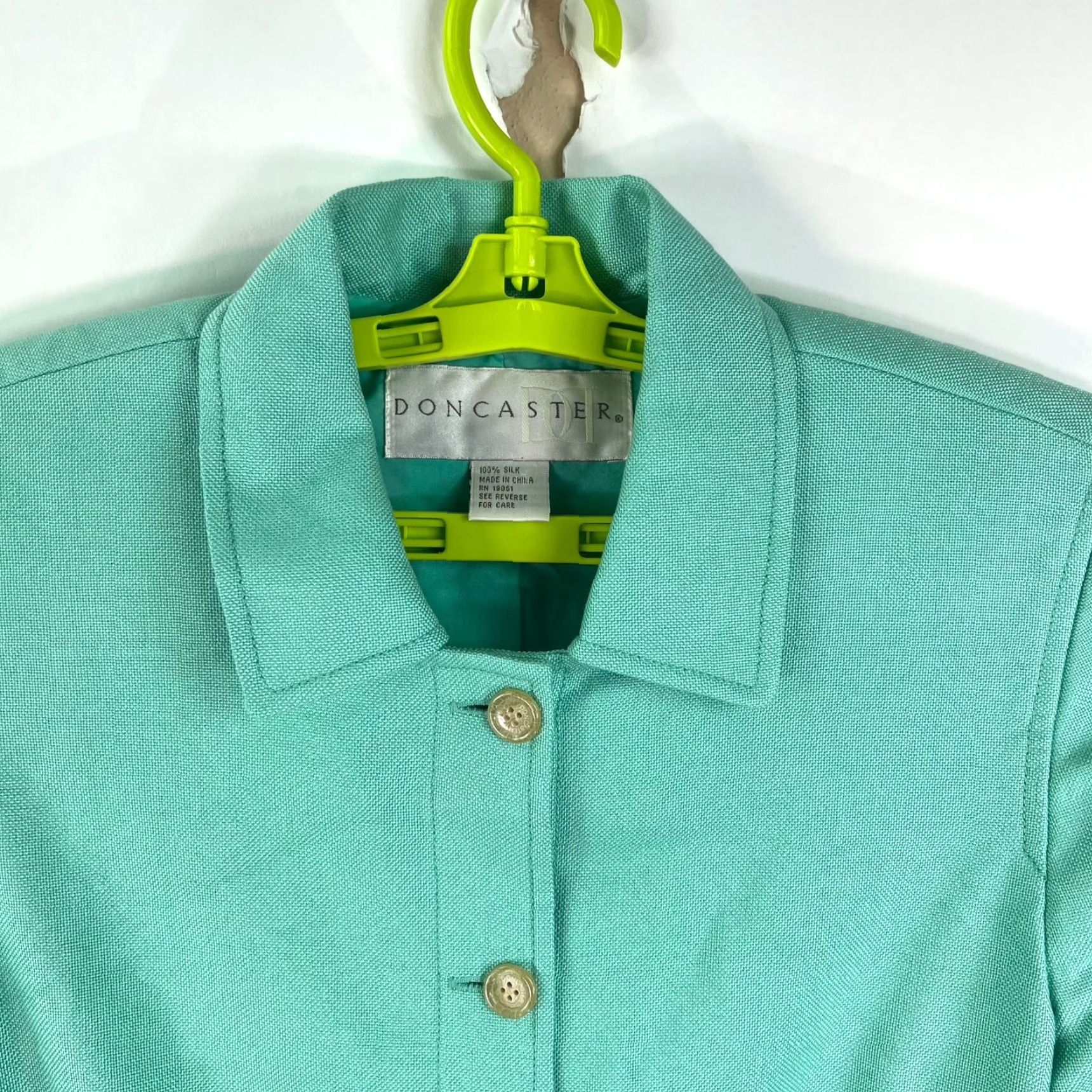 Vintage VINTAGE Don Caster Silk Blazer Jacket Womens M Green Crop Front Button Career Blazer 90s Womens Fashion Size M / US 6-8 / IT 42-44 - 2 Thumbnail