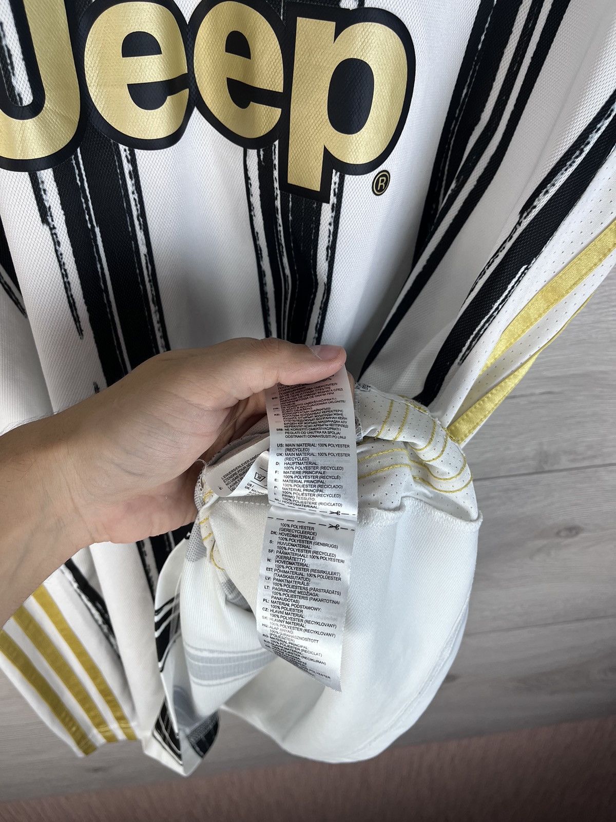 Adidas SOCCER JERSEY Juventus ADIDAS 20/21s SIZE XL JEEP Size US XL / EU 56 / 4 - 9 Thumbnail