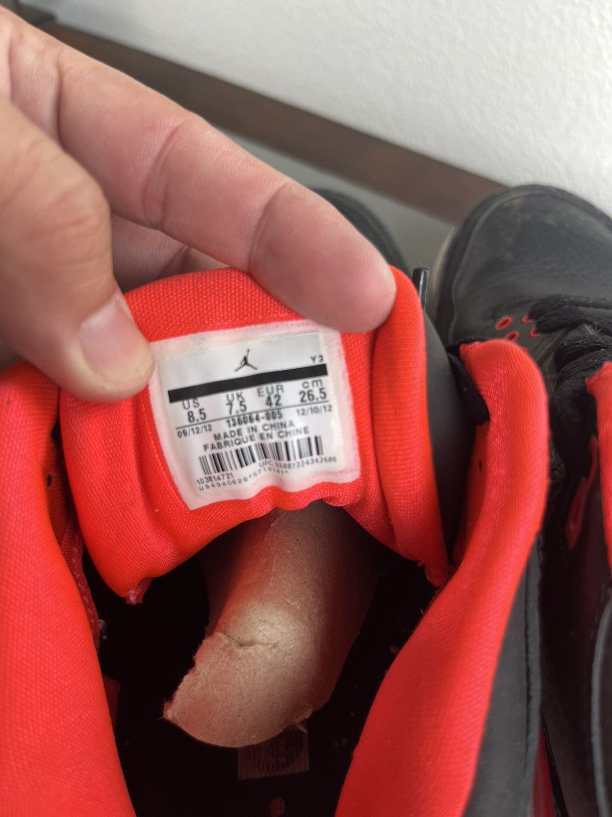 Jordan Brand Jordan 3. Black and red Size US 7.5 / EU 40-41 - 5 Thumbnail
