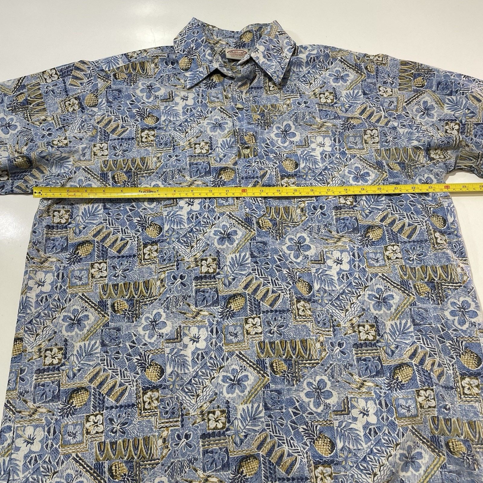 ALOHAS Go Barefoot Hawaiian Shirt Men’s Large Blue Pineapple Size US L / EU 52-54 / 3 - 6 Thumbnail