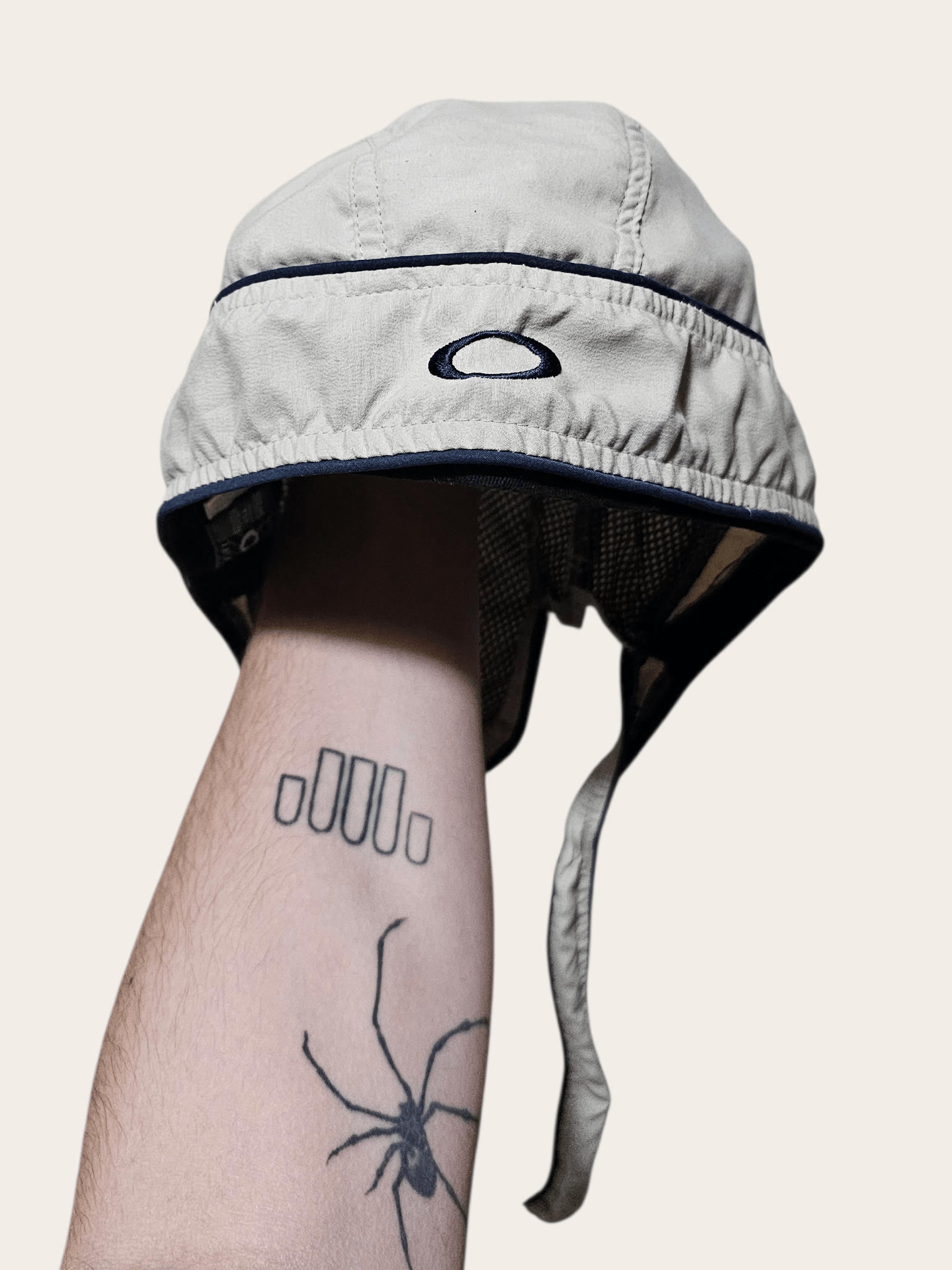 Oakley Oakley Beige 90's Durag Size ONE SIZE - 1 Thumbnail