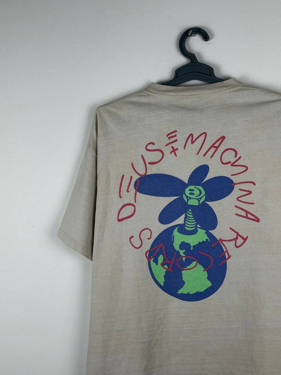 Deus Ex Machina Deus Records Japan Big Logo Vintage Merch T Shirts Size US M / EU 48-50 / 2 - 15 Thumbnail