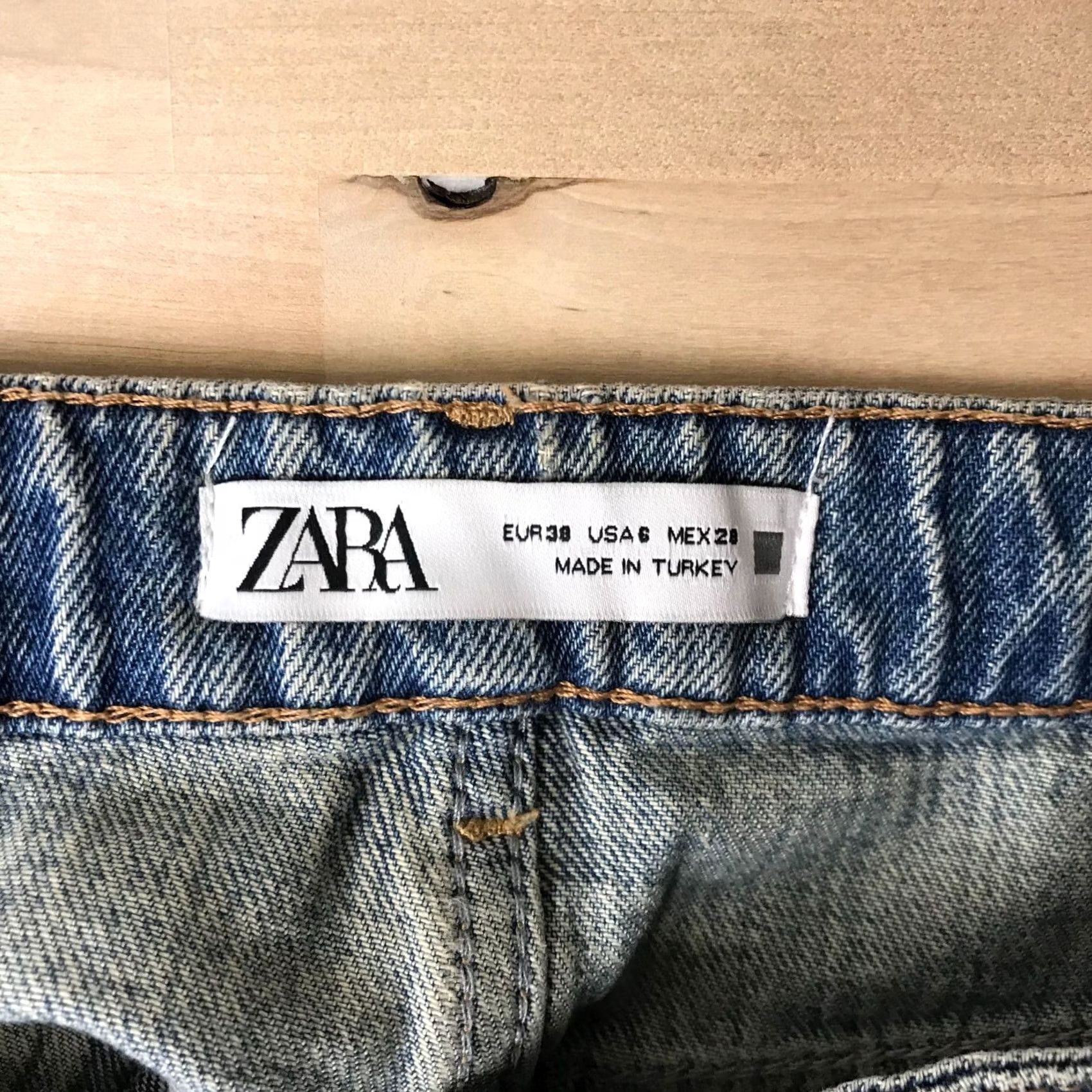 Zara ZARA Women's 8 Denim Jean Shorts Blue Button Fly Cut-Off Size 30" / US 8 / IT 44 - 7 Thumbnail