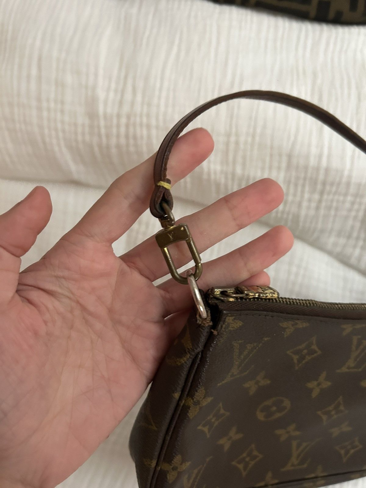 Louis Vuitton Louis Vuitton pouchette Size ONE SIZE - 3 Thumbnail