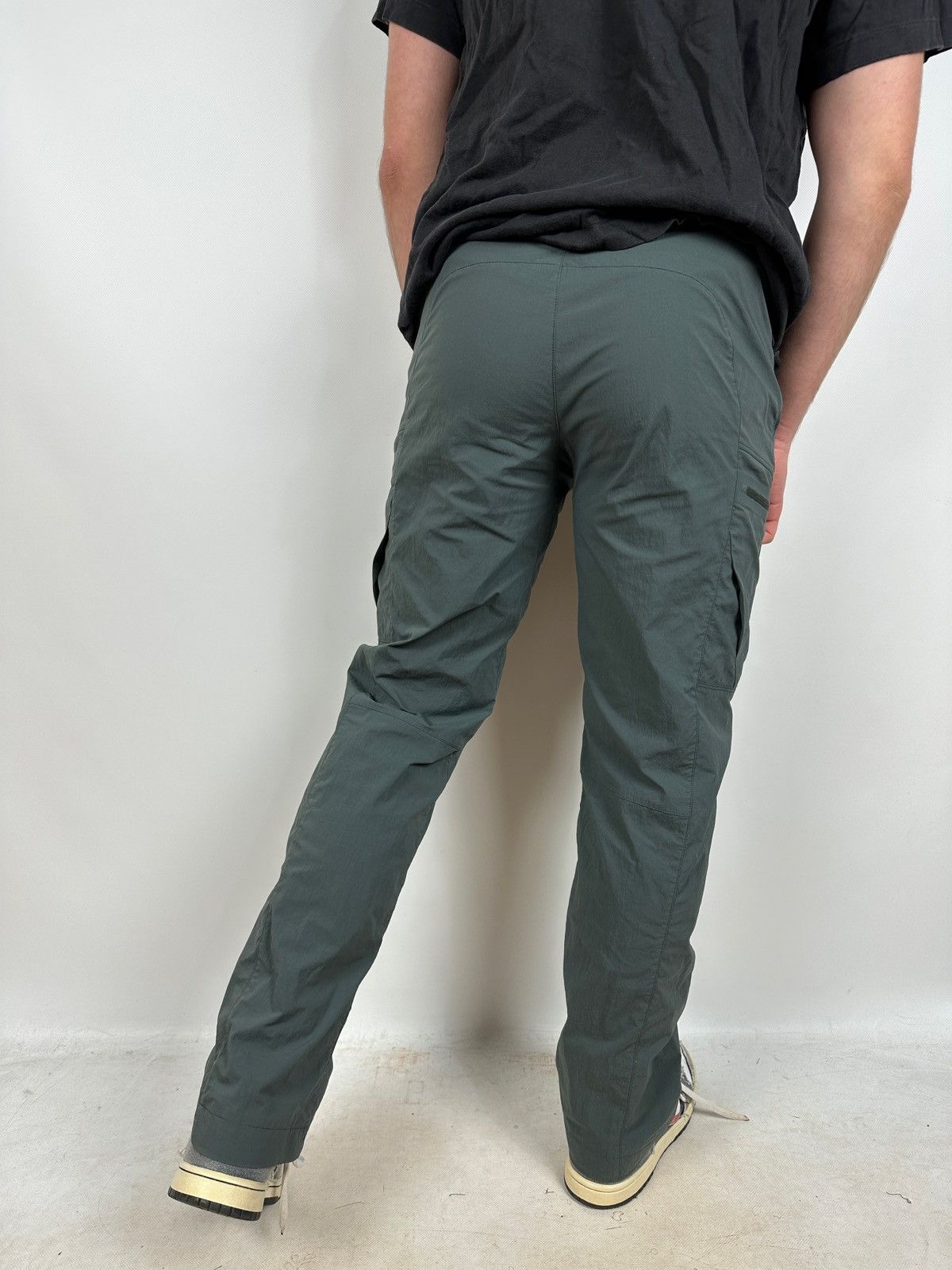 Arc'teryx Vintage Arcteryx Navy Green Nylon Cargo Pants Travis Style Size US 29 - 4 Thumbnail