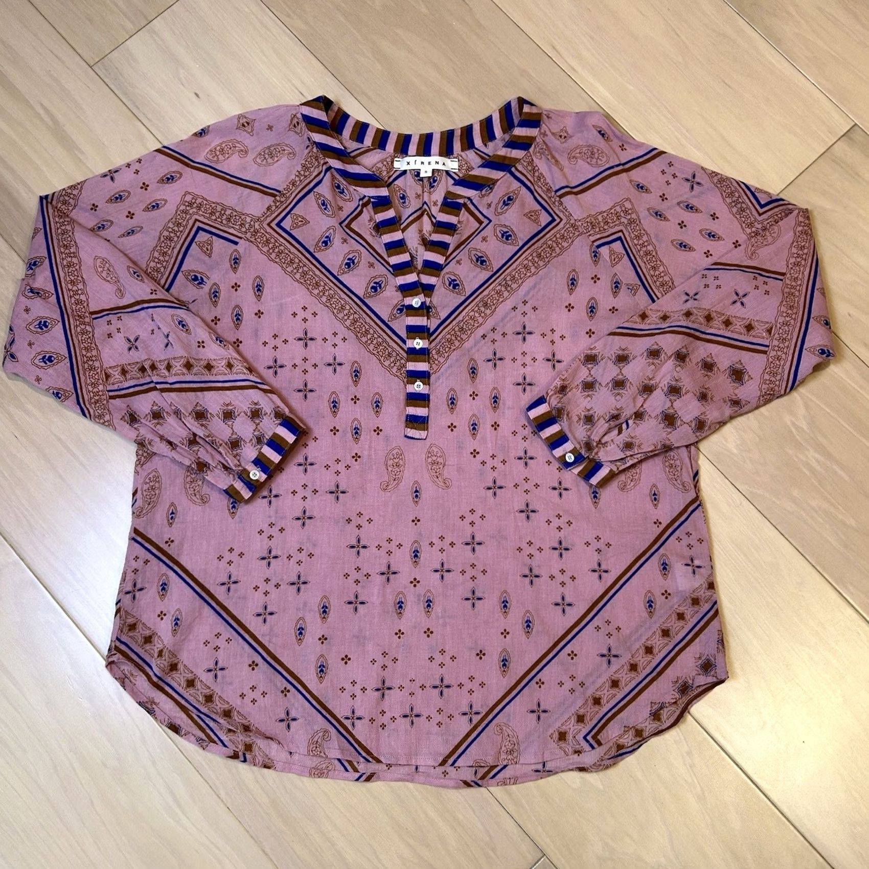 Xirena Xirena Blouse V-Neck Long Sleeve Button Cotton Pink Geometric Women's Small Relaxed Casual Shirt Size S / US 4 / IT 40 - 2 Thumbnail