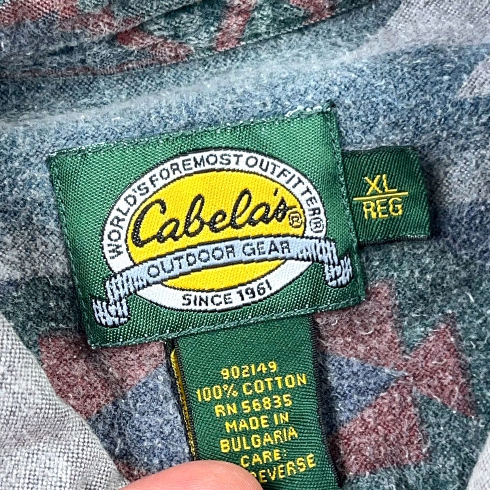Vintage VINTAGE Cabela's Shirt Men XL Chamois Cloth Aztec Southwestern Button Up Faded Size US XL / EU 56 / 4 - 3 Thumbnail