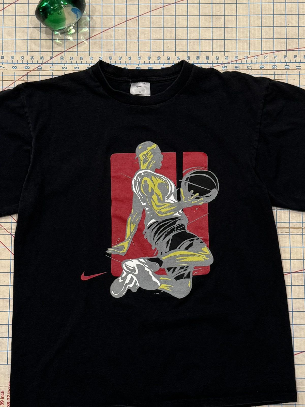 Nike Vintage Y2K Nike Basketball LeBron James Tee Medium Black Size US M / EU 48-50 / 2 - 3 Thumbnail