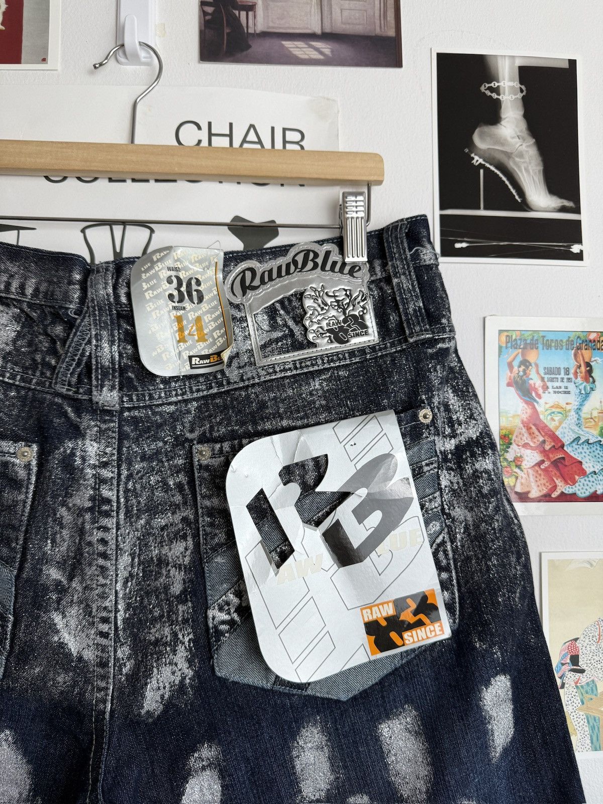 Fubu Vintage y2k Raw Blue baggy denim glitter shorts 36 skate rap Size US 36 / EU 52 - 7 Thumbnail