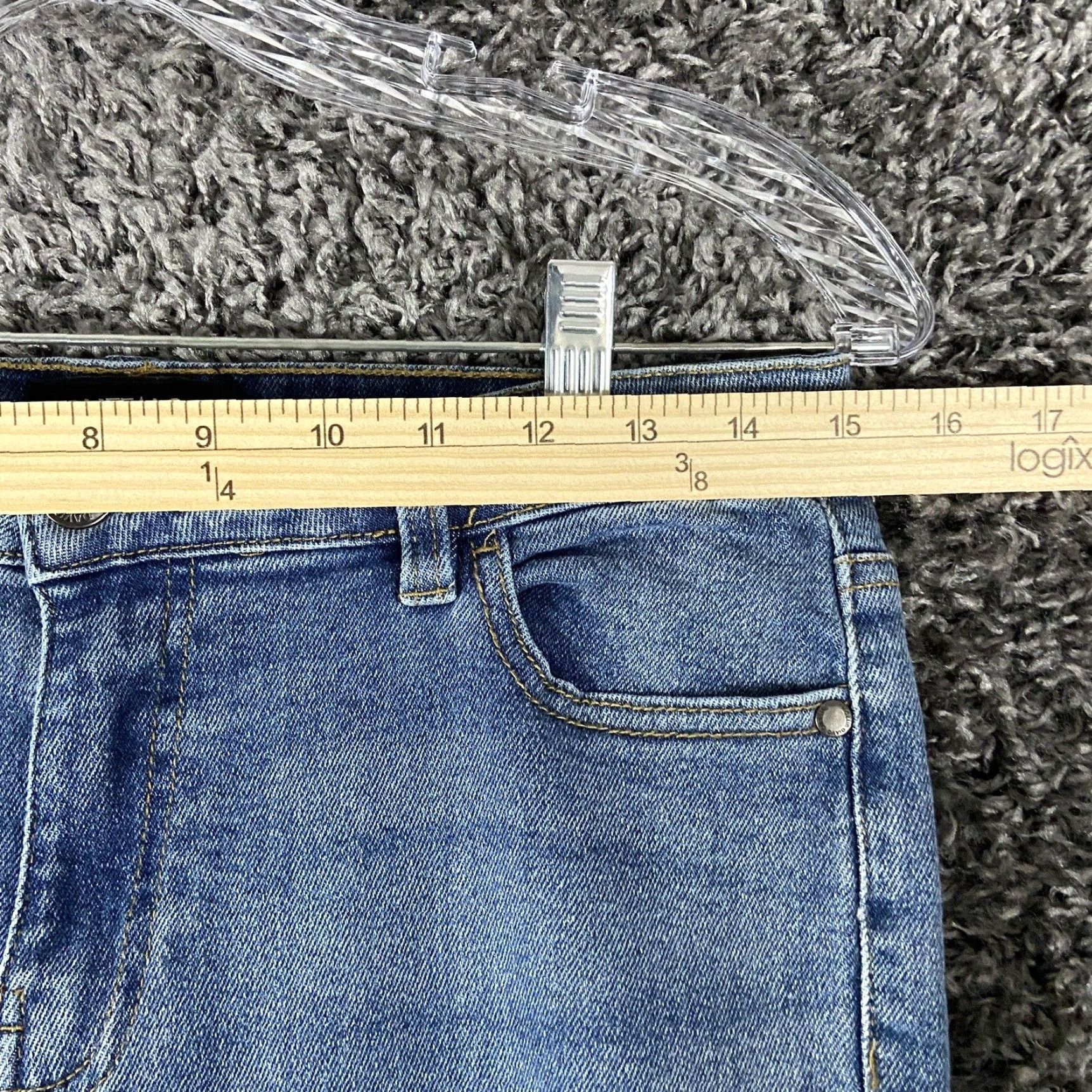 Buffalo David Bitton VINTAGE? No— Buffalo David Bitton Kellie Semi Hi Rise Kick Crop Jeans Women Adult 30 Blue Cropped Women 30 Size 30" / US 8 / IT 44 - 6 Thumbnail