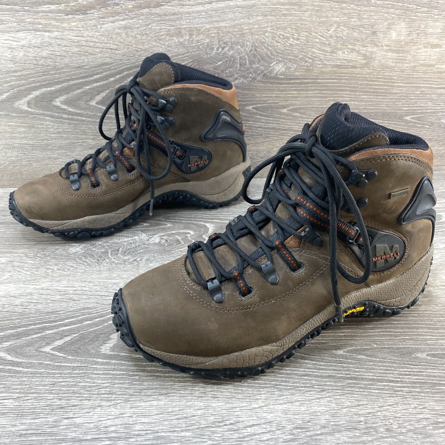Merrell MERRELL CHAMELEON Brown Leather Waterproof Hiking Boots 9 Men Merrell Chameleon Hiking Boot Brown Leather Waterproof Men 9 Size US 9 / EU 42 - 5 Thumbnail