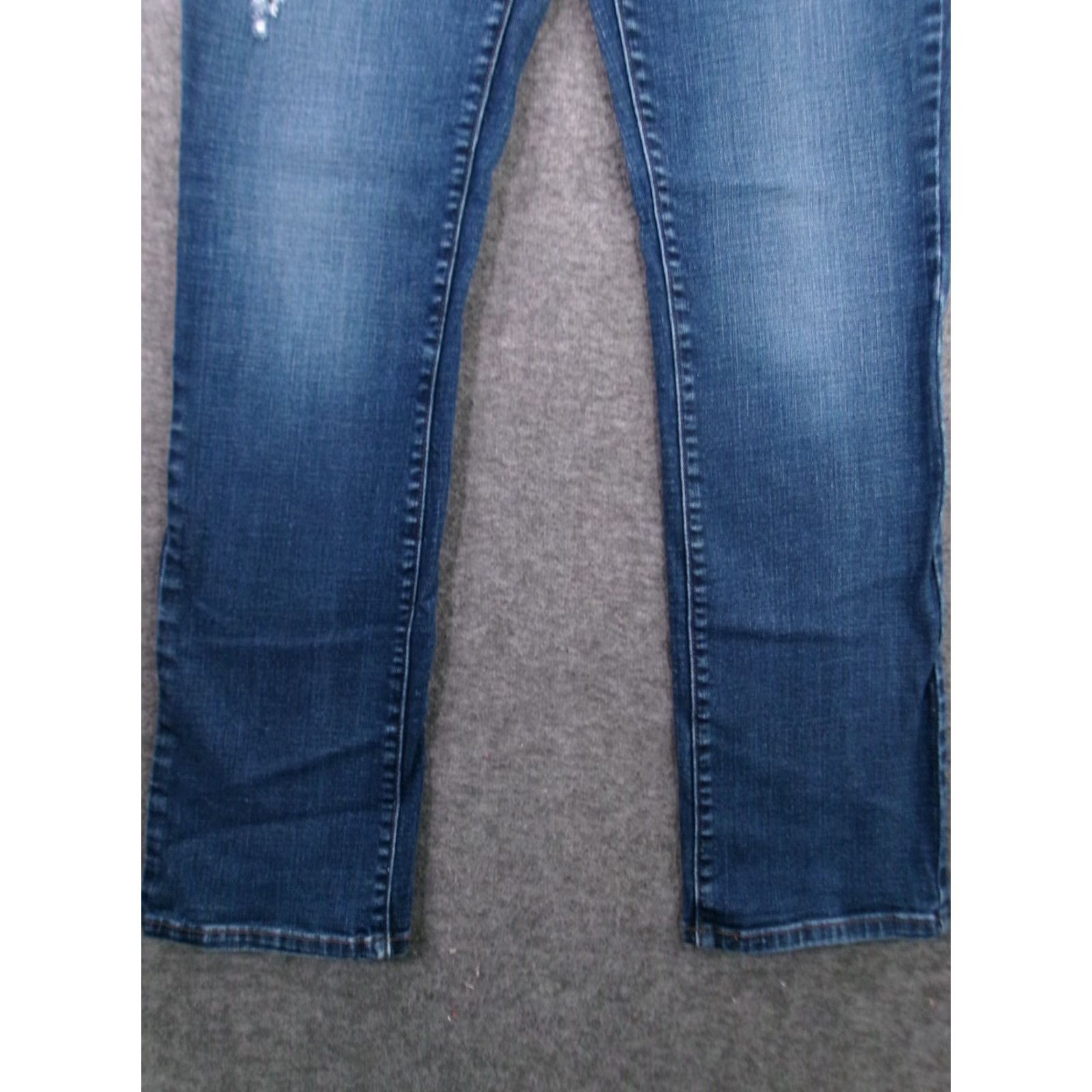 Levi's VINTAGE Levi's 505 Jeans Women 8 Blue Straight Regular Dark Wash Distressed 80s 90s Logo Cowboy Rock Western 5-Pocket Womens Size 30" / US 8 / IT 44 - 3 Thumbnail