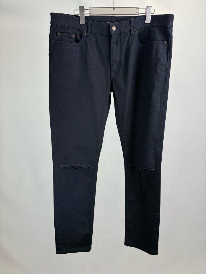 Saint Laurent Paris Saint Laurent Distressed Black Denim Jeans Size 36 Size US 36 / EU 52 - 1 Thumbnail