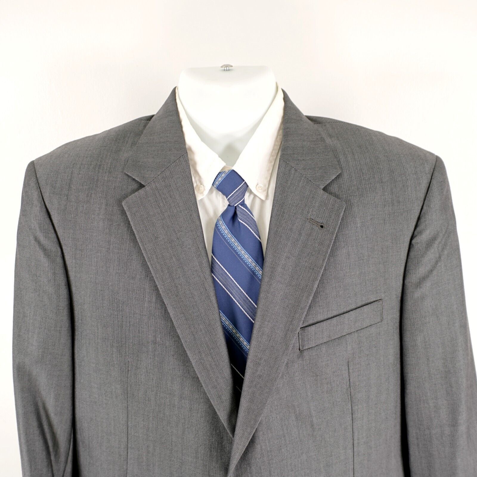 Jos. A. Bank Jos A Bank Signature Wool Silk Gray Herringbone 2 Button Bla Size 40R - 1 Thumbnail