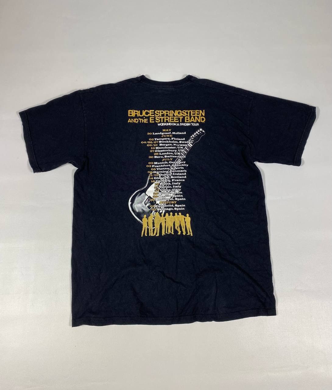 Band Tees Vintage Bruce Springsteen T Shirt Working On A Dream 2008 Size US XL / EU 56 / 4 - 3 Thumbnail