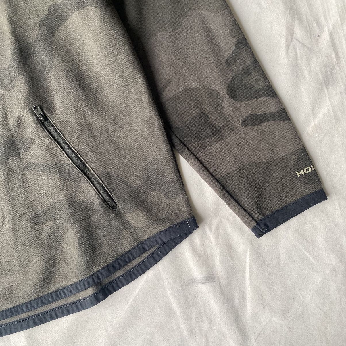 Hollister × Japanese Brand Hollister California Camo Reflective Stripe Half Zip Hoodie Size US XL / EU 56 / 4 - 5 Thumbnail