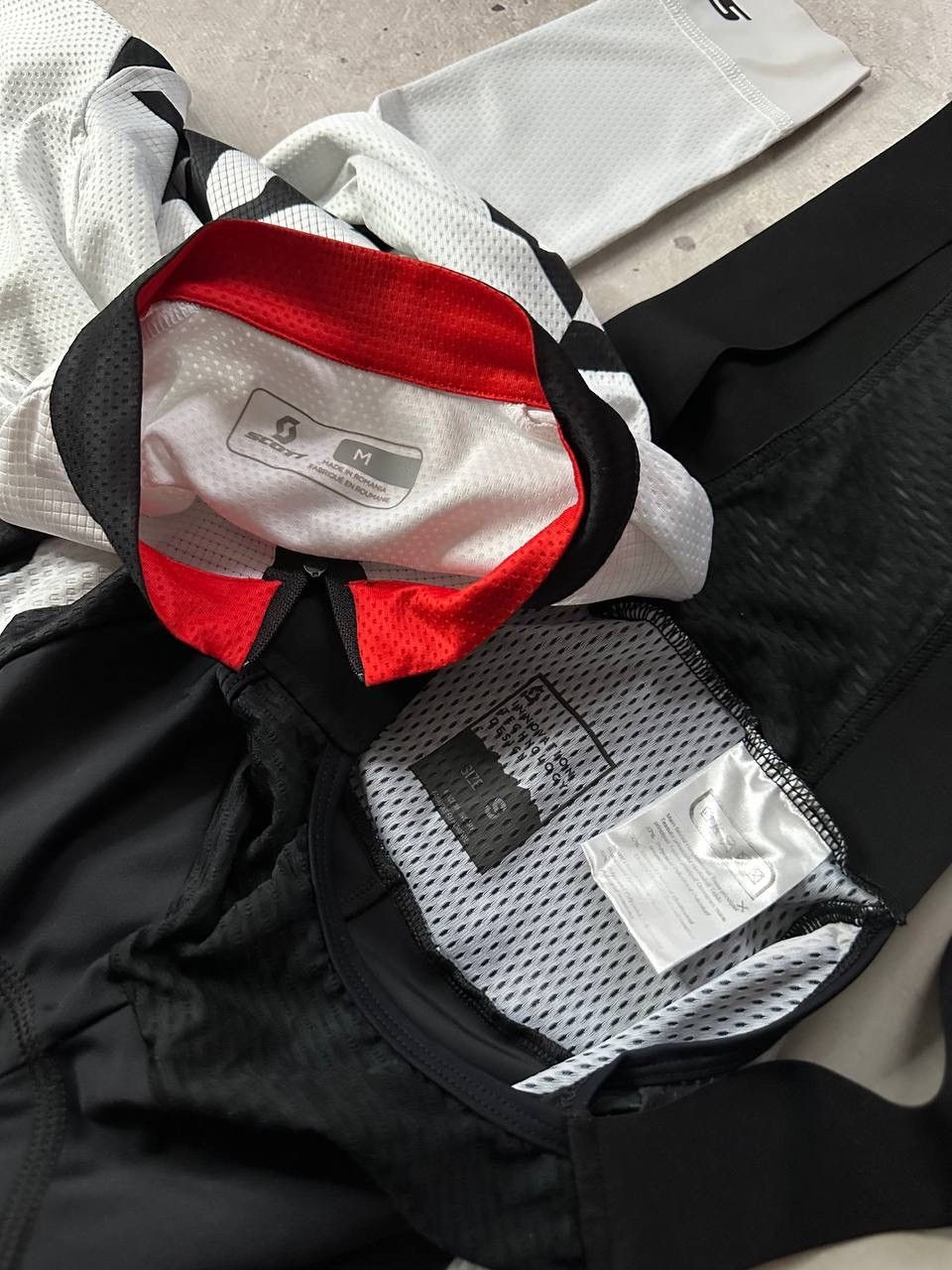 Rapha Scott RC Pro Team Cycling Kit Jersey + Bib Shorts Bicycle M Size US M / EU 48-50 / 2 - 5 Thumbnail