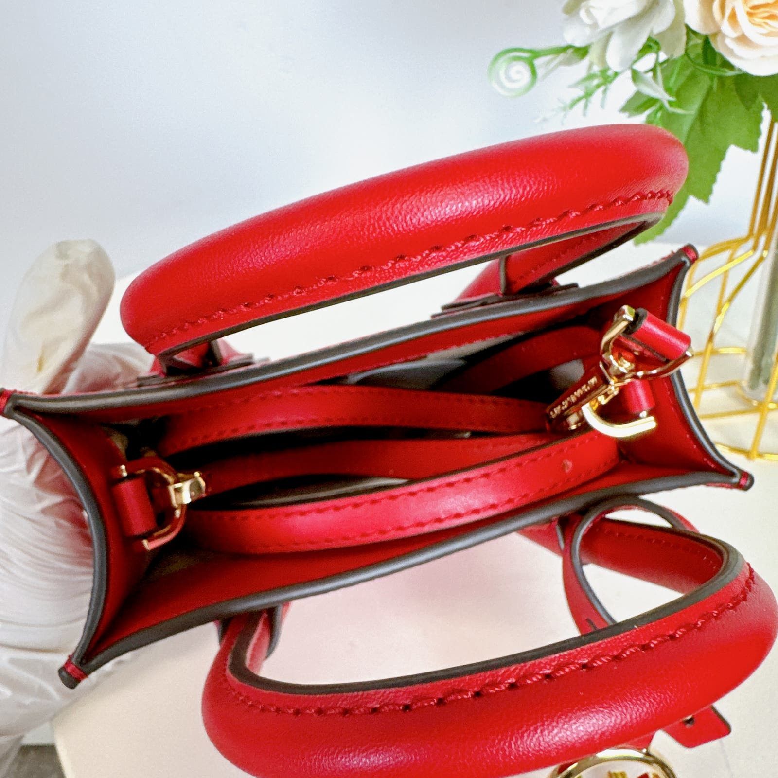 Michael Kors 35S1GM9T0L Mercer Extra Small IN BRIGHT RED