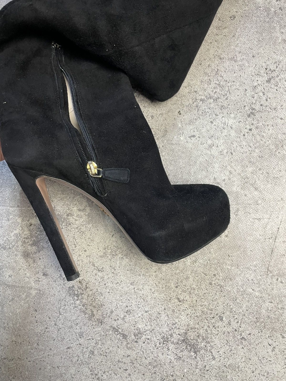 Prada Prada Black Suede High Knee Heels Boots Size US 7.5 / IT 37.5 - 14 Thumbnail