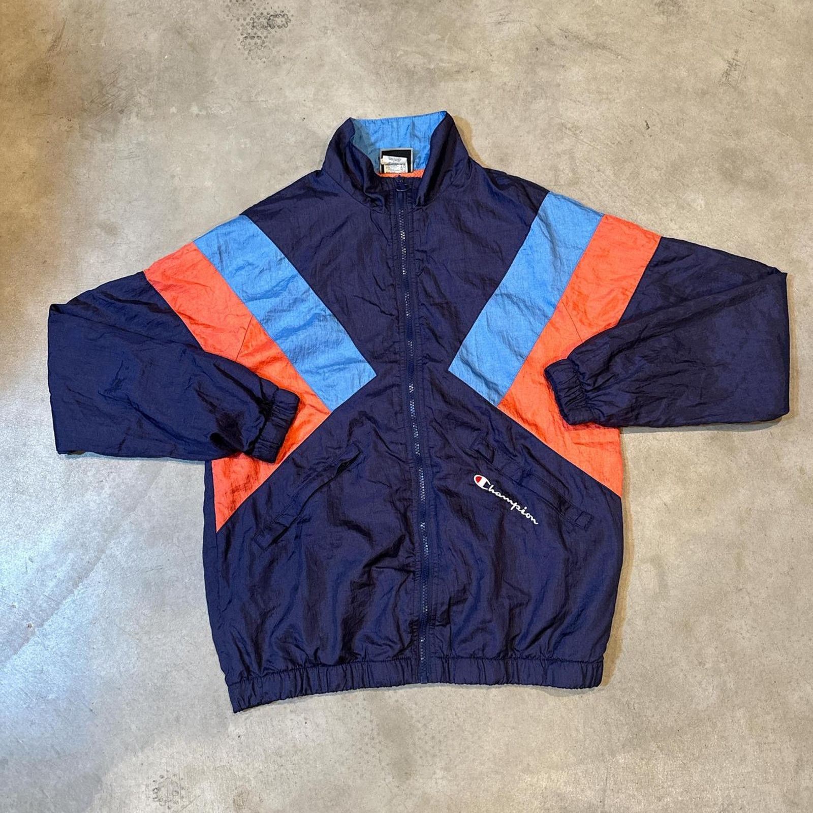Champion Vintage 90s Navy Champion Zip-Up Windbreaker Size M Size US M / EU 48-50 / 2 - 1 Thumbnail