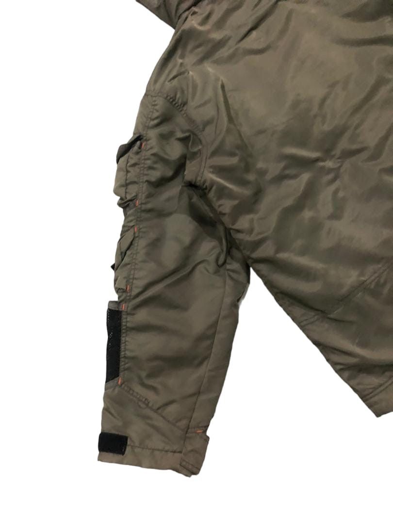 Airwalk × Japanese Brand Airwalk Nylon Cargo Jacket Rare Design Sunfaded Size US M / EU 48-50 / 2 - 18 Thumbnail