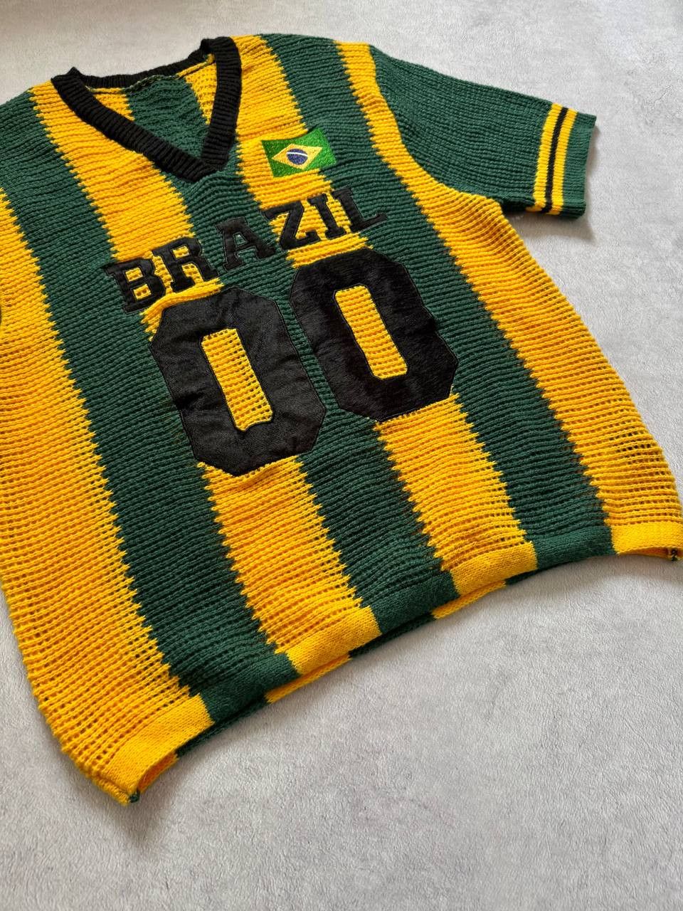 Japanese Brand Blokecore Brazil National Team Crochet Knit Jersey Size US S / EU 44-46 / 1 - 5 Thumbnail