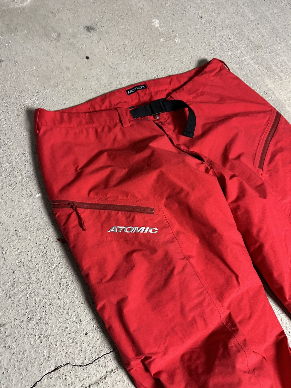 Arc'teryx Arcteryx x Atomic Suit Vintage size - XL gore tex pro Size 44L - 19 Thumbnail