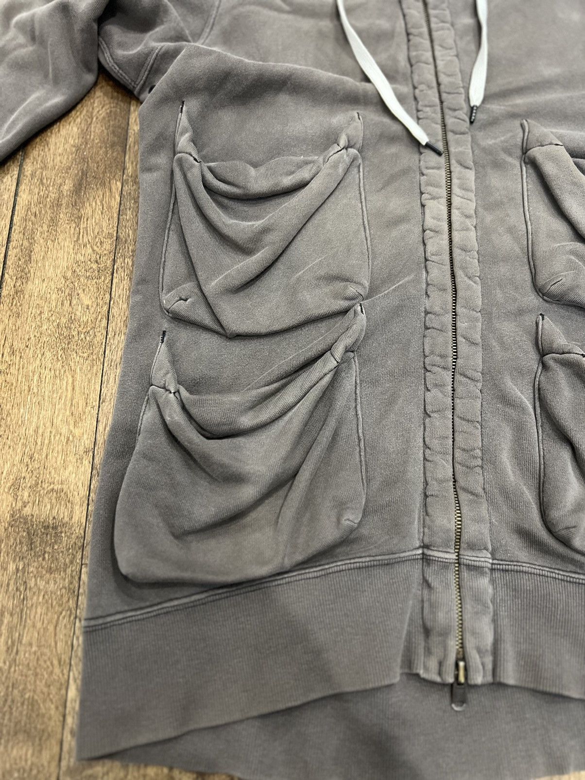 Number (N)ine Number (N)ine crying heart cargo hoodie Size US L / EU 52-54 / 3 - 3 Thumbnail