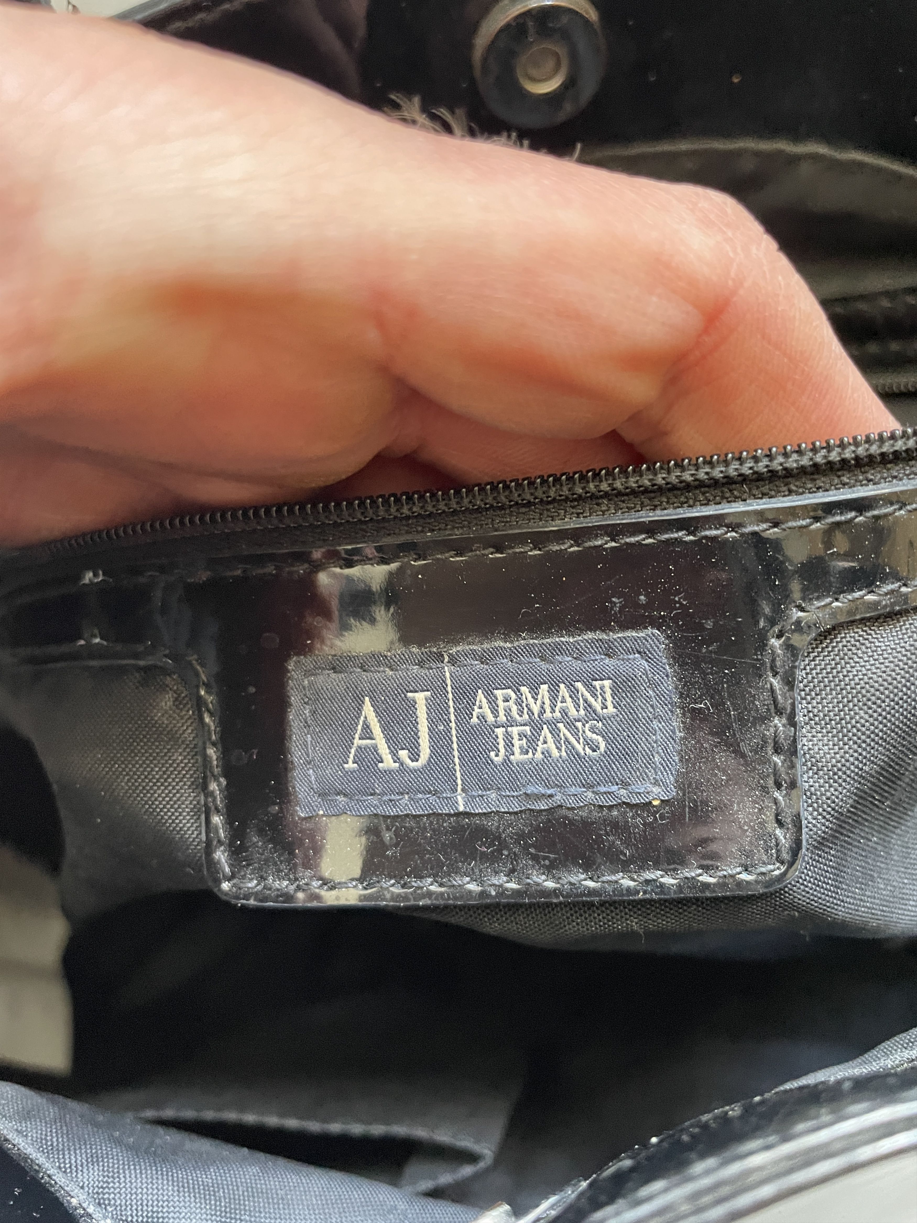Armani Y2K BLACK VINYL ARMANI JEANS HANDLE BAG Size ONE SIZE - 9 Thumbnail