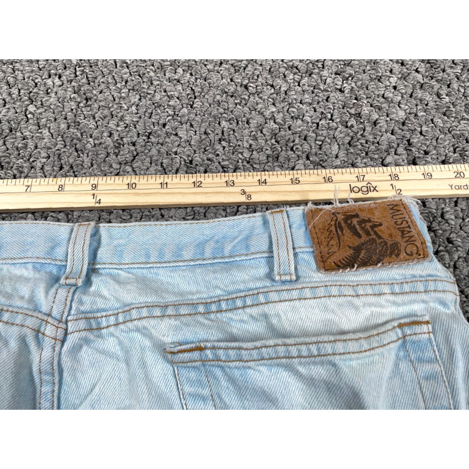 Denime VINTAGE Mustang 90s Tapered Leg Jeans Men’s 40 x 29 Light Blue Denim USA Classic Grunge Size US 40 / EU 56 - 4 Thumbnail