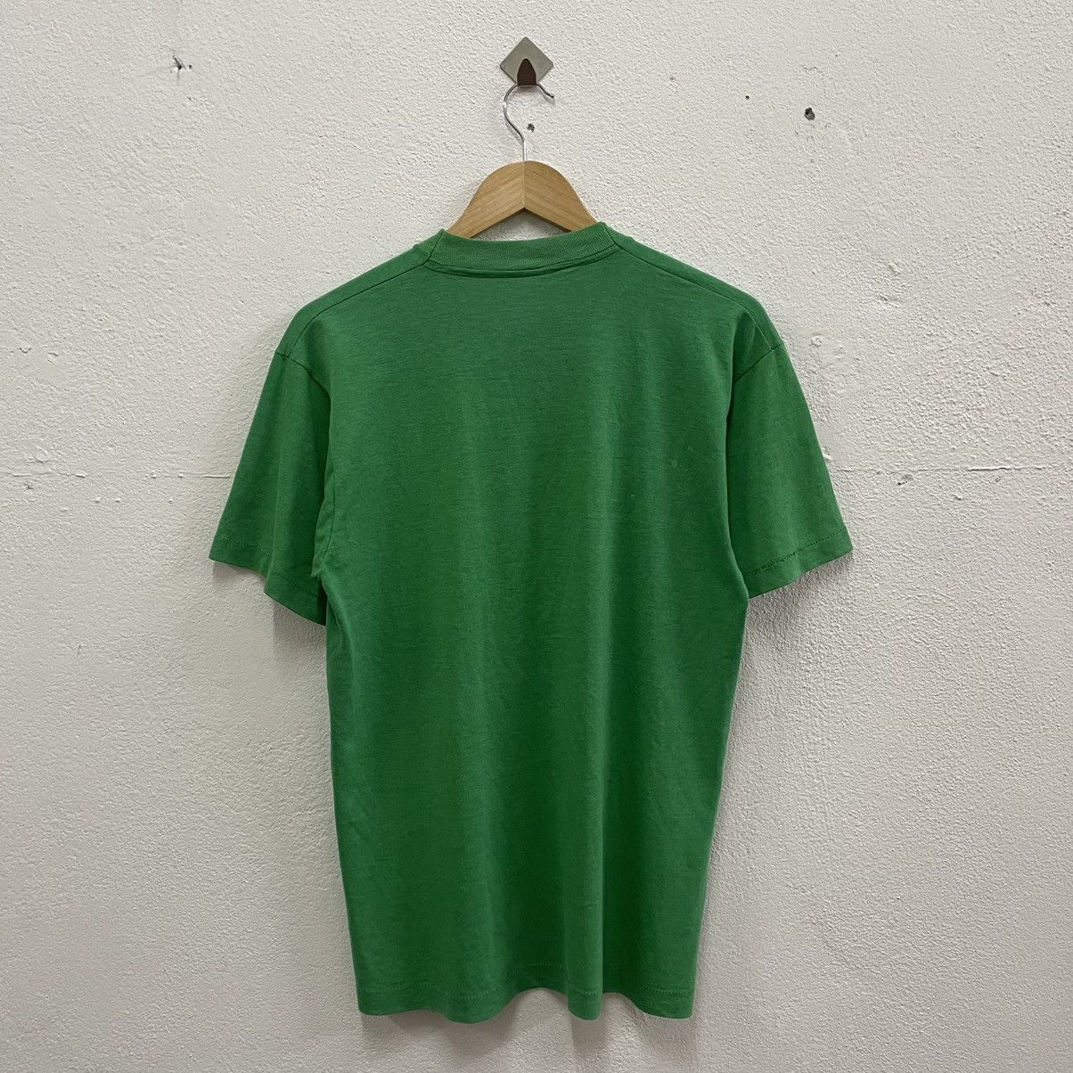 NBA × Salem Sportswear × Vintage 🔥Vintage 80s Celtics Boston NBA Product Sporstwear Tee Size US M / EU 48-50 / 2 - 2 Thumbnail