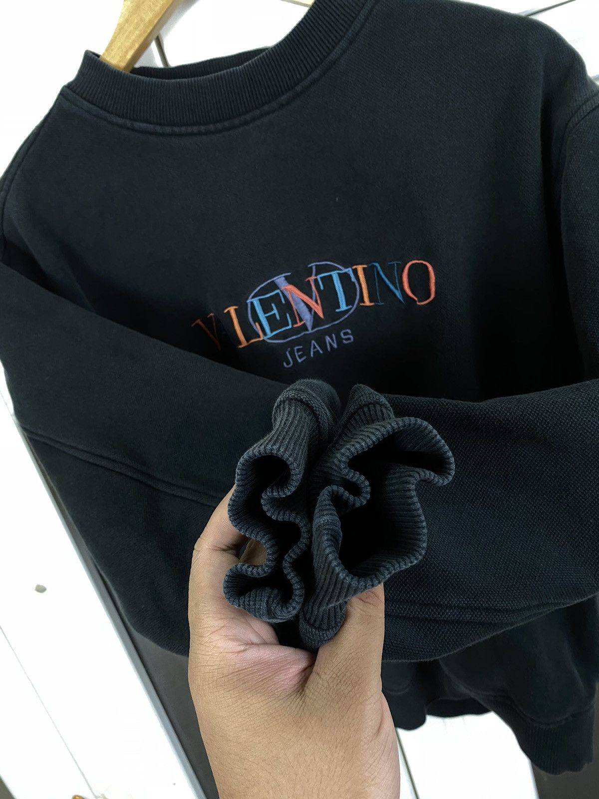 Designer × Valentino × Vintage Vintage Valentino Jeans Sweatshirt Size US S / EU 44-46 / 1 - 6 Thumbnail
