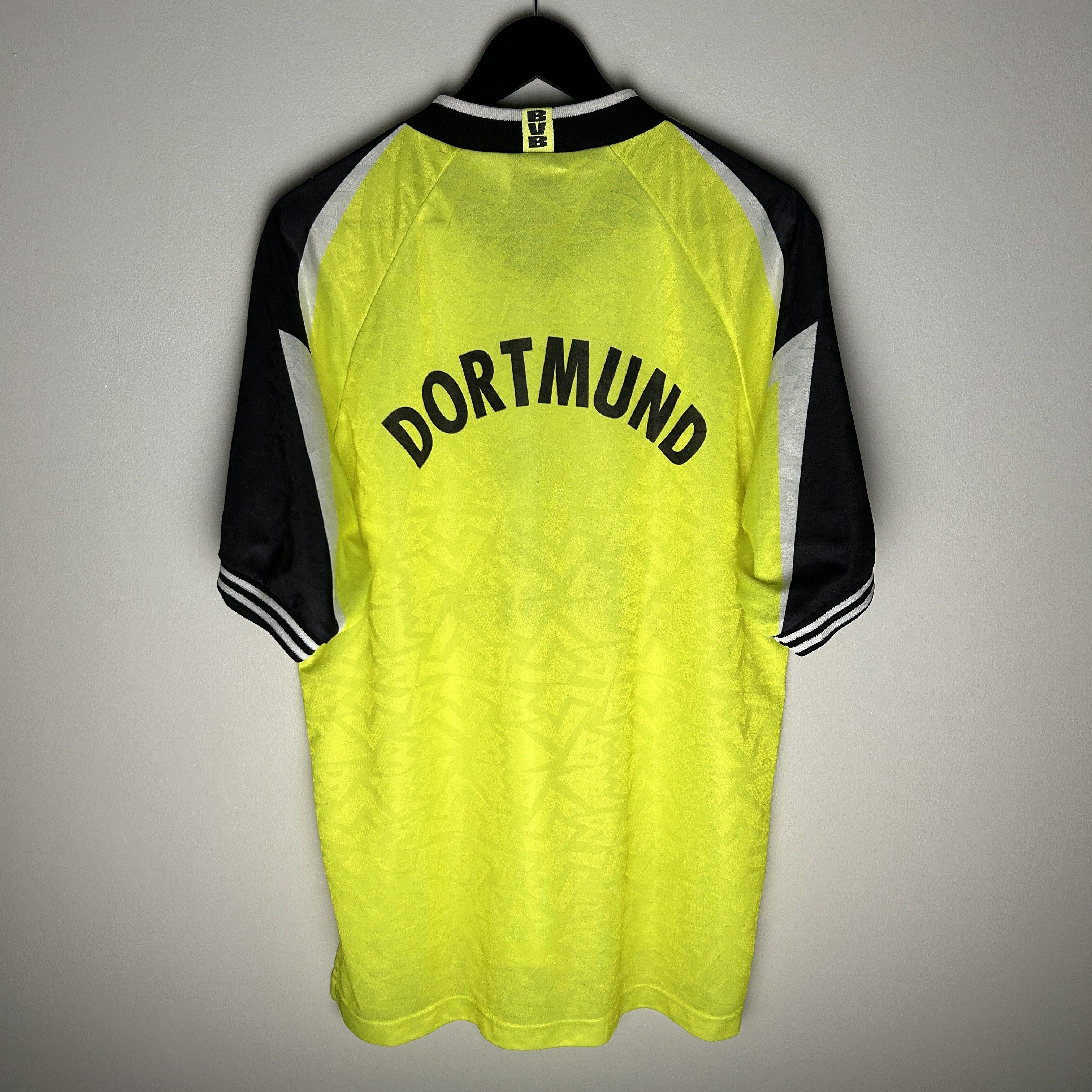 Nike Vintage Borussia Dortmund 96/97 Nike Home Jersey Size US L / EU 52-54 / 3 - 2 Thumbnail