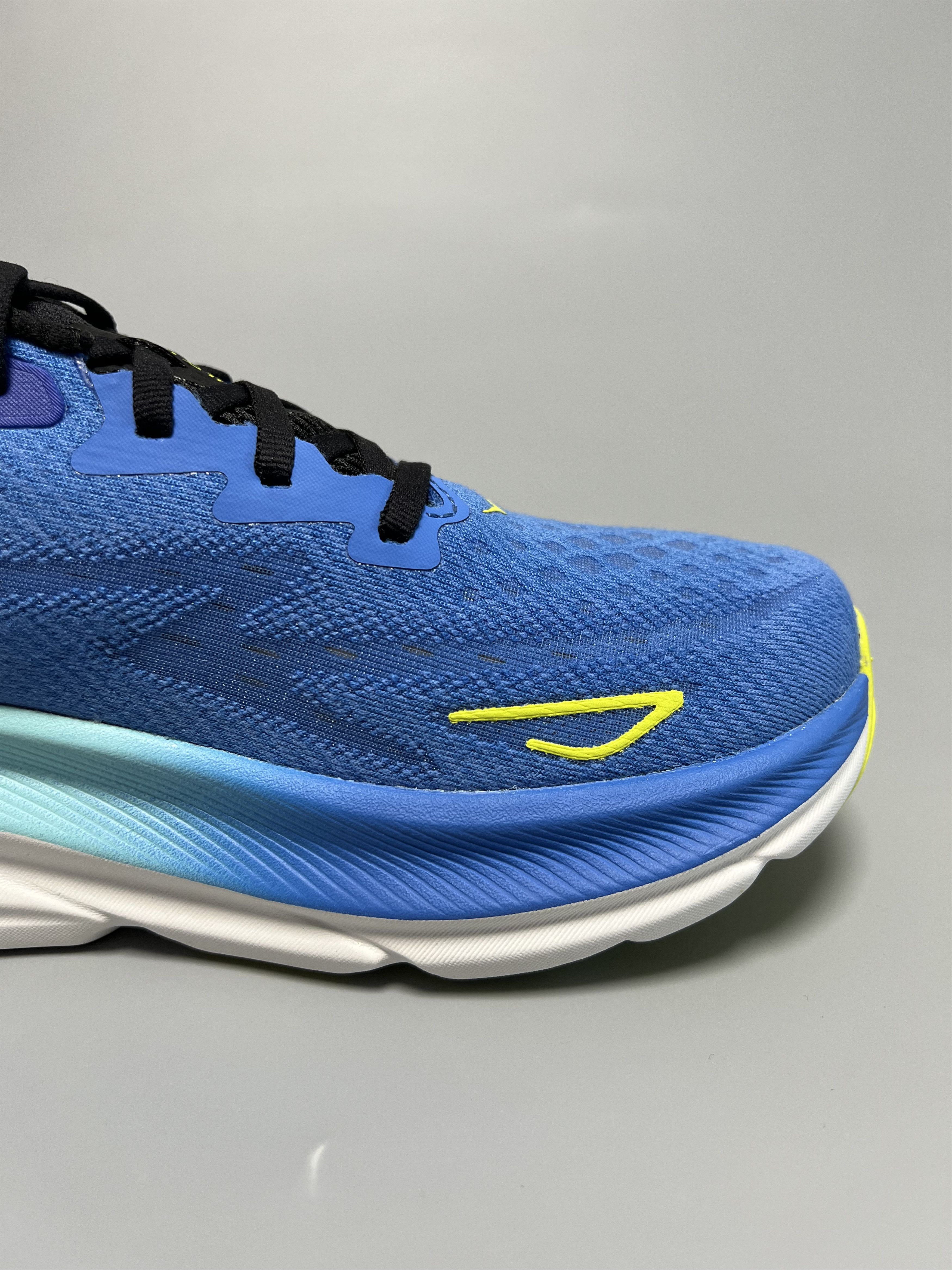 Hoka 9D Hoka One One Clifton 9 Running Shoes Walking Gym Size US 9 / EU 42 - 7 Thumbnail