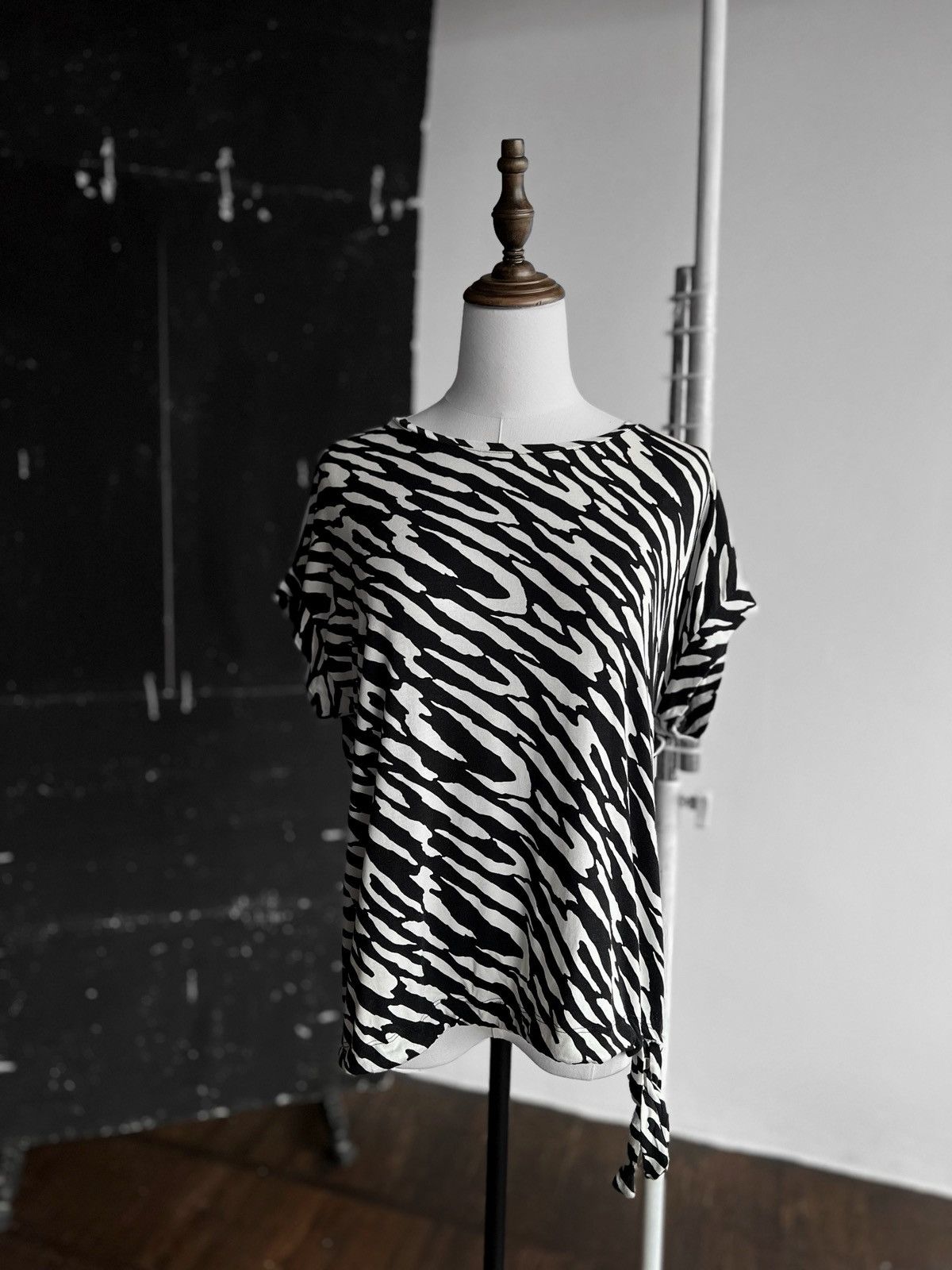 Designer × Other Monari Womens Zebra Black White Short Sleeve Blouse Top Size M / US 6-8 / IT 42-44 - 1 Thumbnail