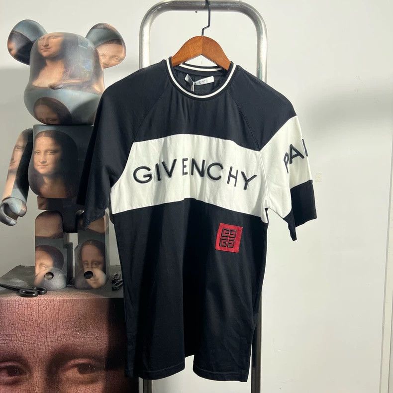 Givenchy givenchy logo short sleeve shirt black-dmc Size US M / EU 48-50 / 2 - 1 Thumbnail