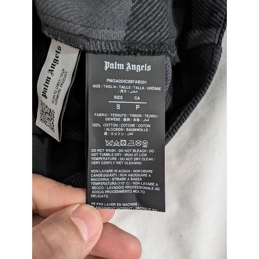 Palm Angels o1rshd1 Classic Logo Overshirt in Black/White Size US S / EU 44-46 / 1 - 14 Thumbnail