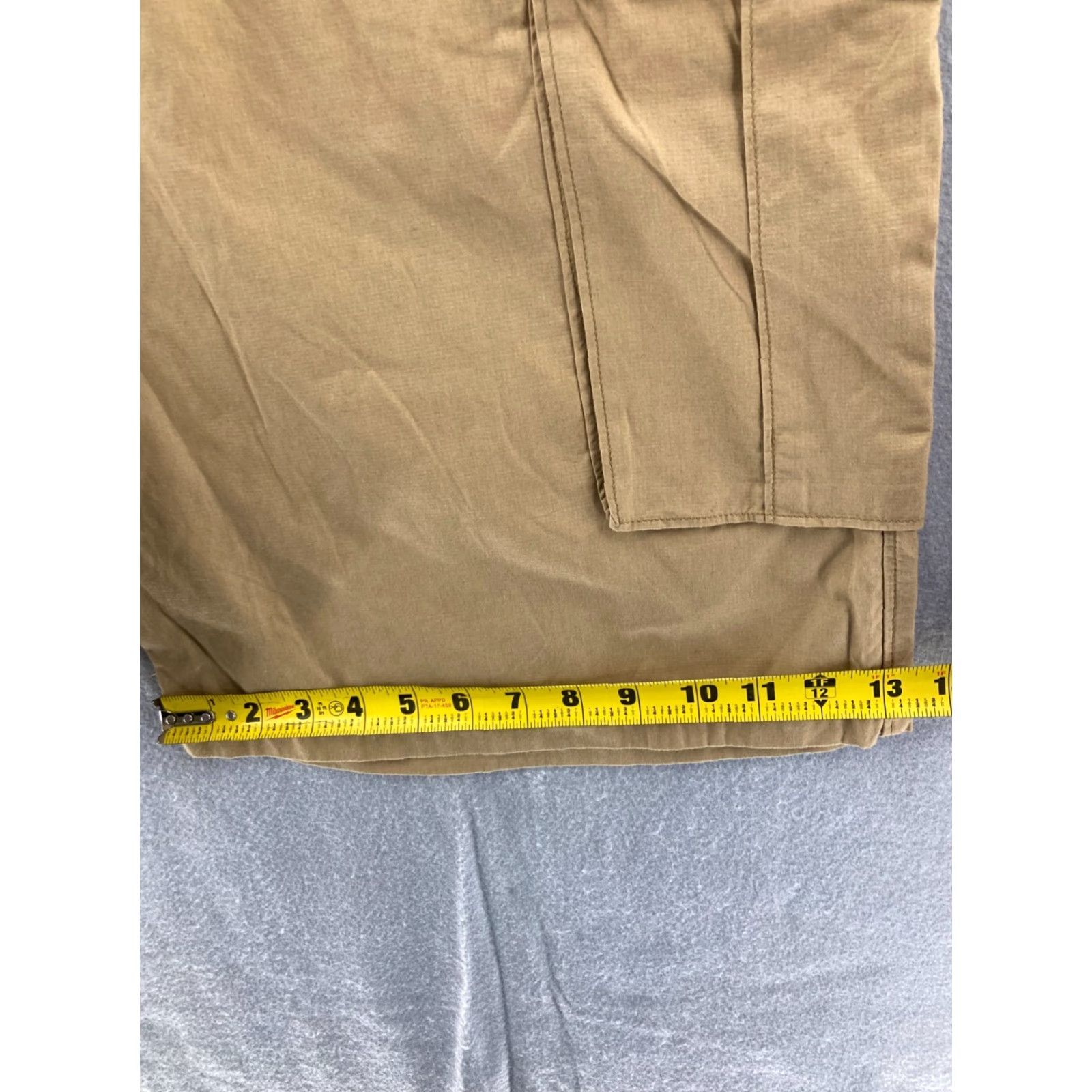 Levi's Levi's Cargo Shorts Mens 38 Beige Workwear Cotton White Tab Casual Men Shirt/Shorts Size US 38 / EU 54 - 5 Thumbnail