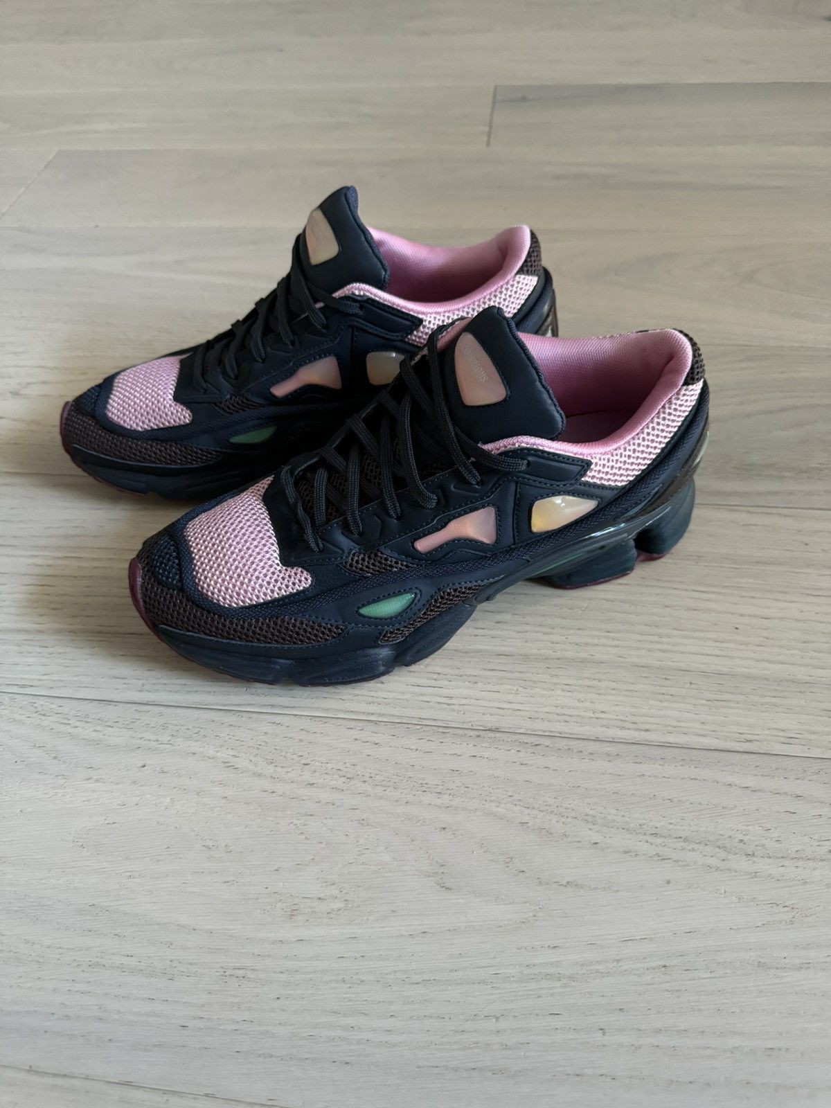 Adidas × Raf Simons Adidas X Raf Simons Pink Ozweego 2 Runner Size US 9.5 / EU 42-43 - 3 Thumbnail
