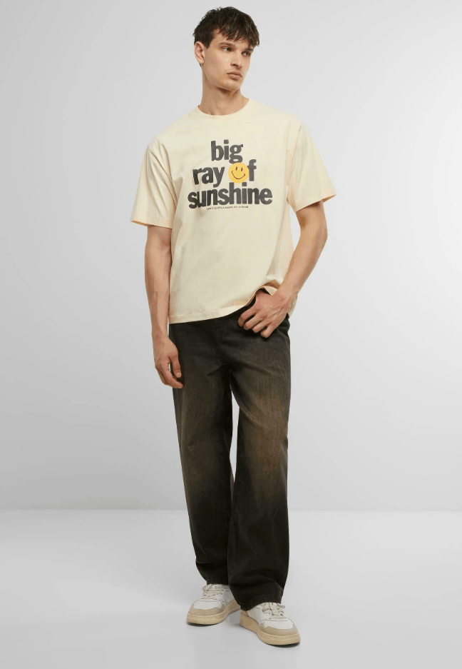 Market BNWT SS25 MARKET SMILEY SUNSHINE TSHIRT M Size US M / EU 48-50 / 2 - 14 Thumbnail