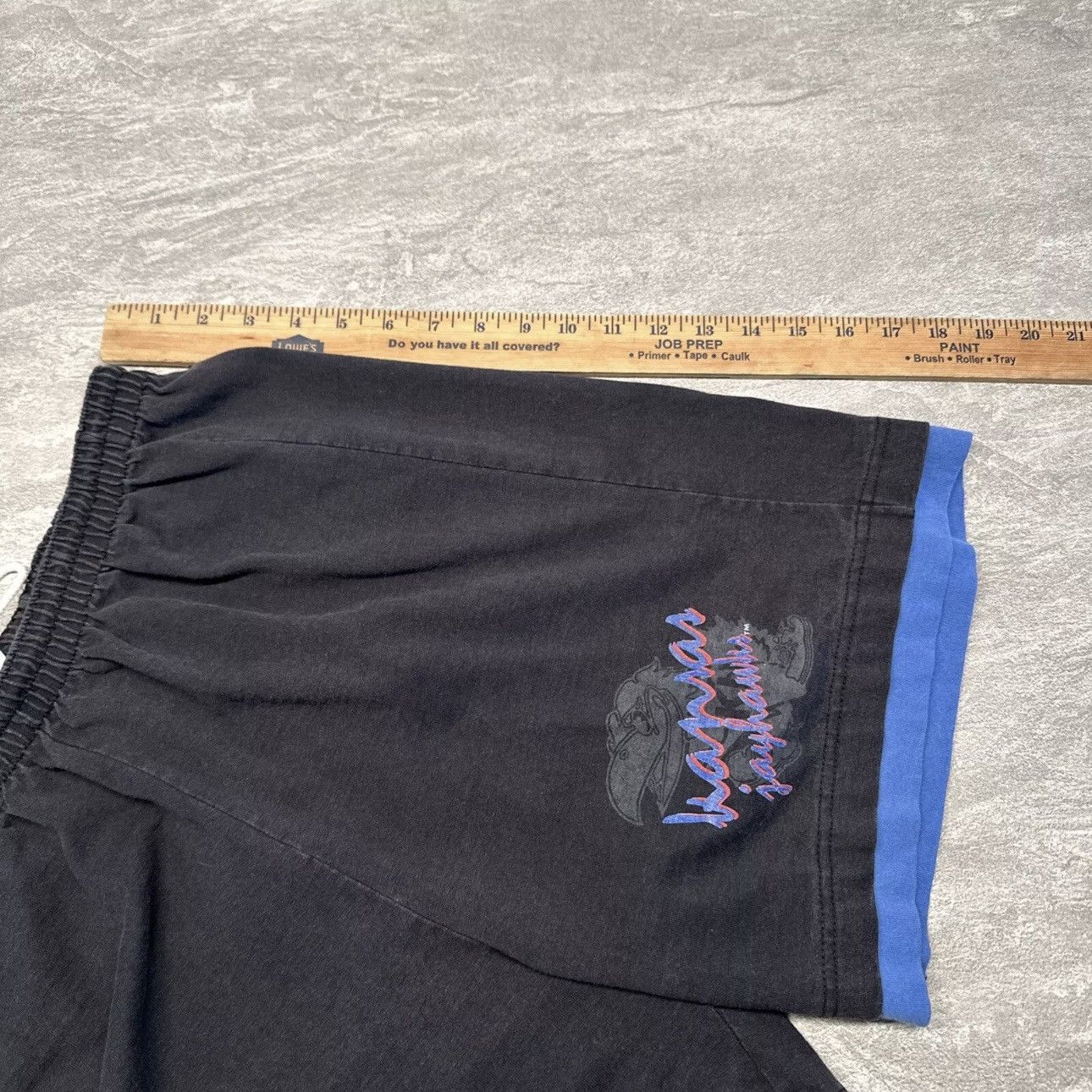 NBA × Vintage Vintage 90s Kansas Jayhawks Sweat Shorts Cotton Basketball Size US 34 / EU 50 - 8 Thumbnail