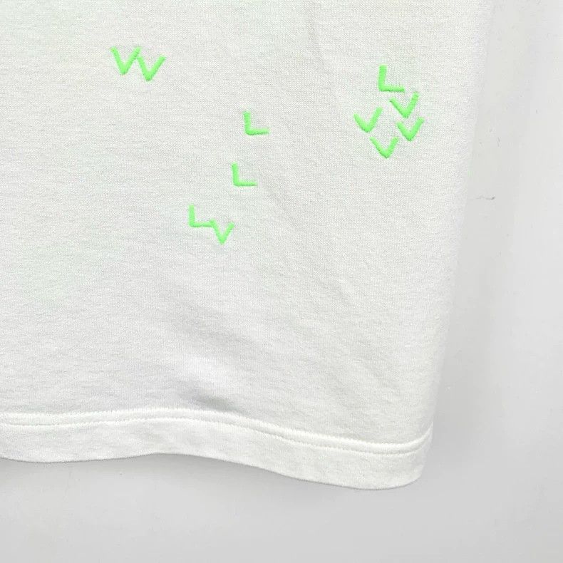Louis Vuitton Louis Vuitton White monogrammed embroidered cotton crew ne Size US XXL / EU 58 / 5 - 5 Thumbnail
