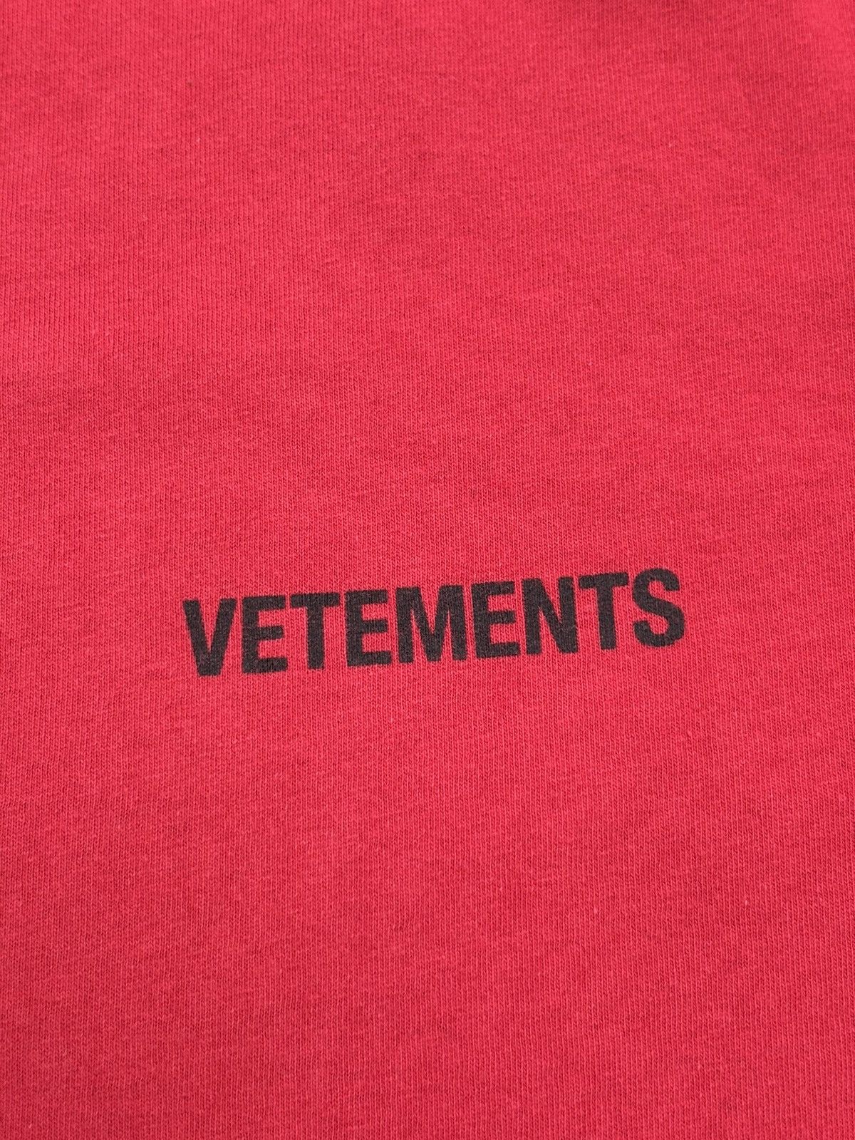 Vetements Logo Front Back T-Shirt Size US L / EU 52-54 / 3 - 5 Thumbnail